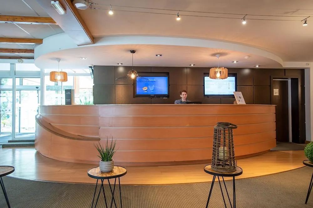 Mercure Aix En Provence Beaumanoir Aix-en-Provence 4*,