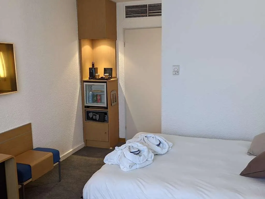 Mercure Aix En Provence Beaumanoir Aix-en-Provence Hotel