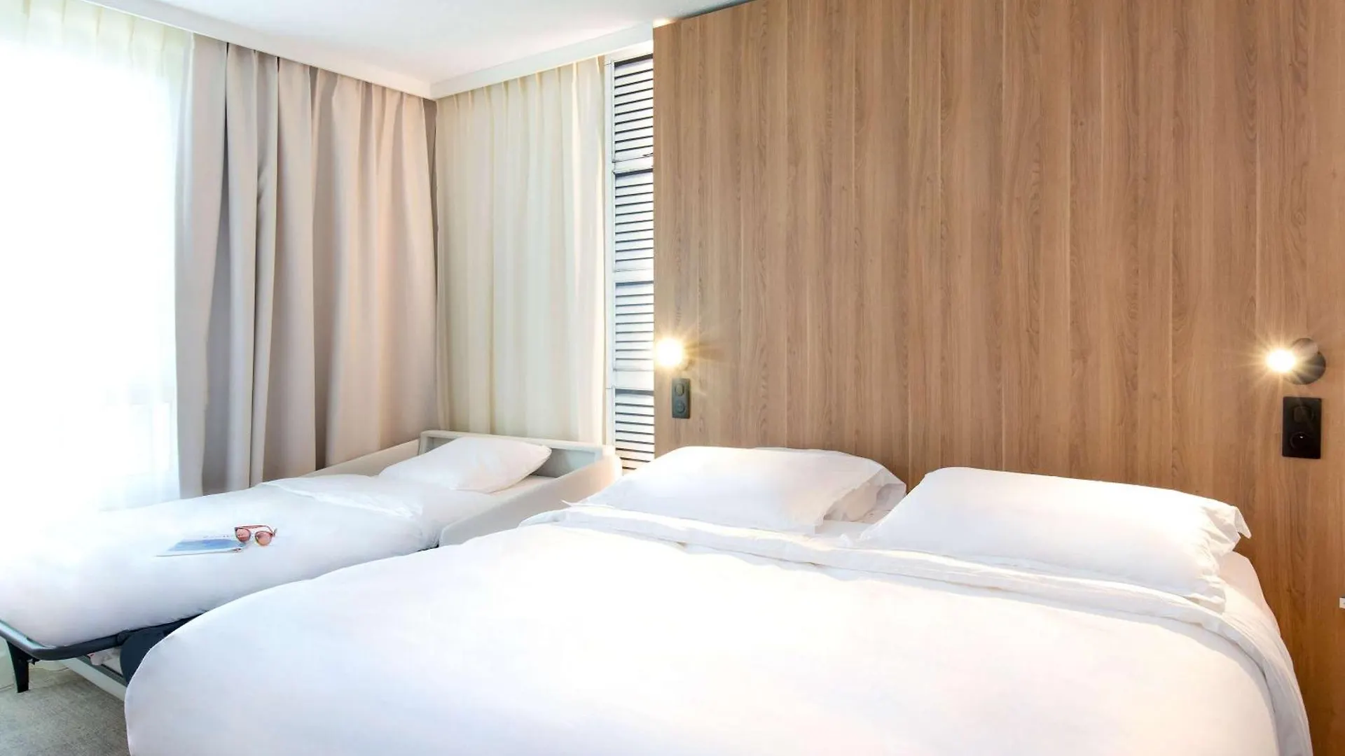 Mercure Aix En Provence Beaumanoir Aix-en-Provence Hotel