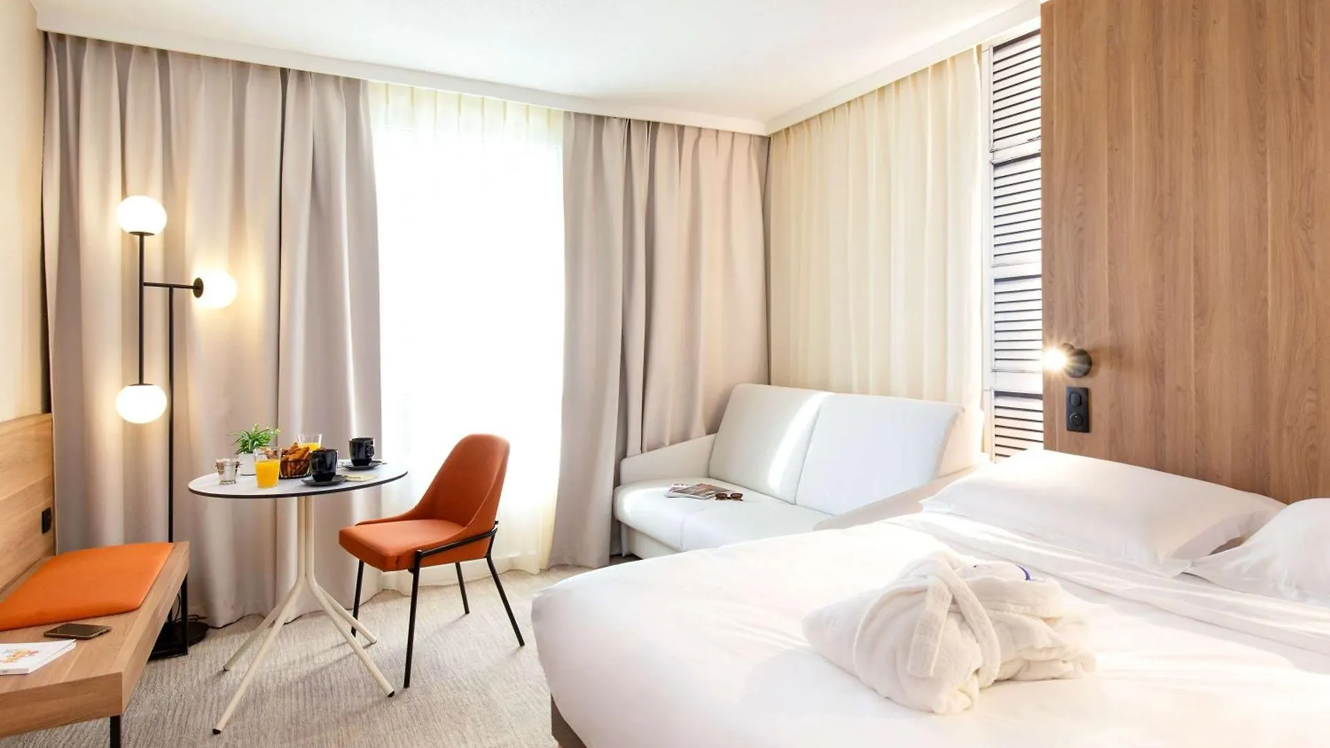 Mercure Aix En Provence Beaumanoir Aix-en-Provence 4*,  France